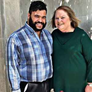 Meet your Posher, Mackey